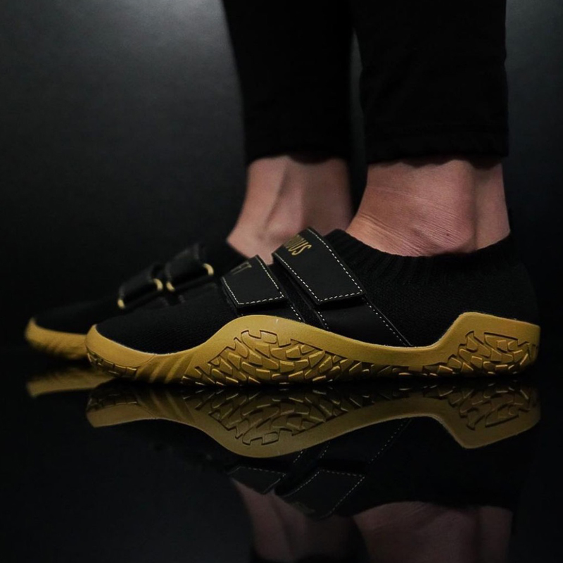 Легкая спортивная обувь унисек – обзор и цена Weightlifting Shoes